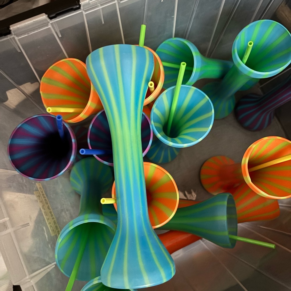 Krazy Straw Plastic Neon Swirl Luau Yard Bottle Cup (16)